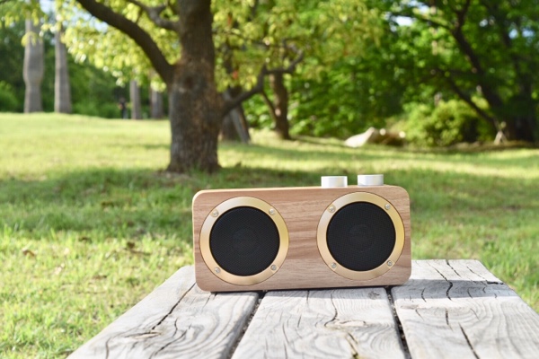 お洒落な木製スピーカー Bluetooth 高音質 コンパクトスピーカー で音楽のある生活を しゅふれぽ